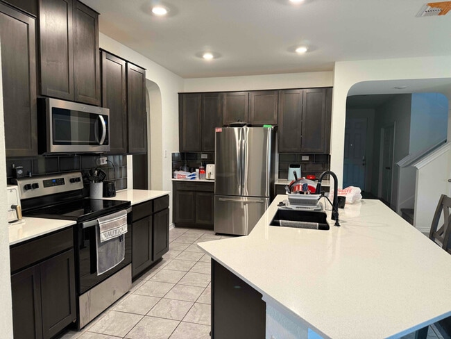 Photo - 11303 Camassia House