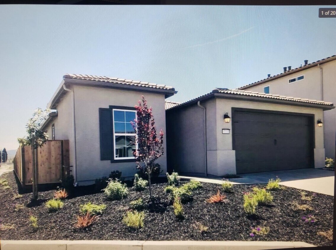 Foto principal - 773 Valencia Wy