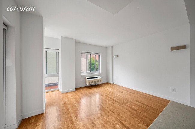 Foto del edificio - 333 Greene Ave