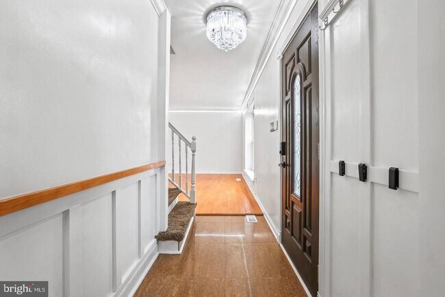 Foto del edificio - 7710 Greenbrier Rd
