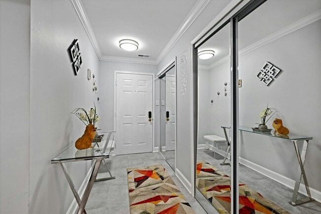Photo - 10 Fourwood Court Apartment