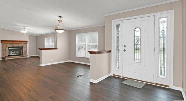 Foto del edificio - 200 Preakness Dr