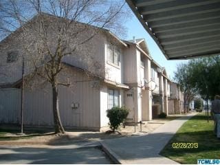 Primary Photo - 172 N Shasta Ave