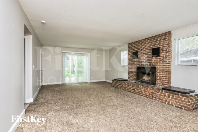 Foto del edificio - 6 Van Crest Ln