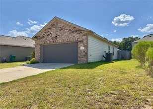 Building Photo - 28407 Islington Dr