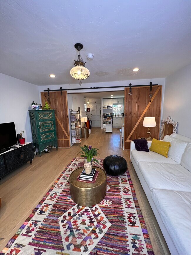 Foto del edificio - 2624 Kansas Ave