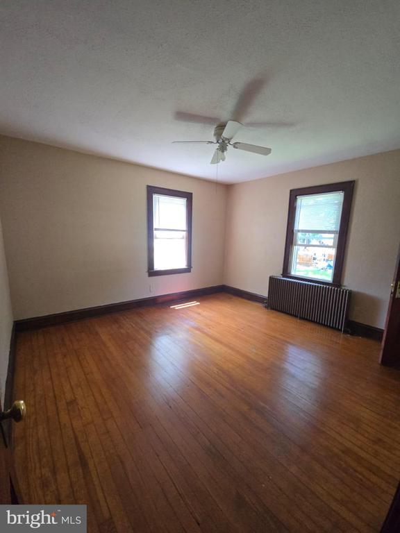 Foto del edificio - 18 Main St