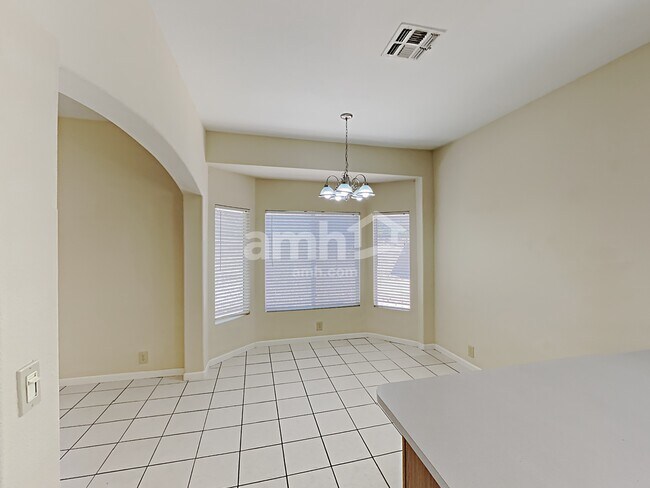 Foto del edificio - 10224 W Oregon Ave