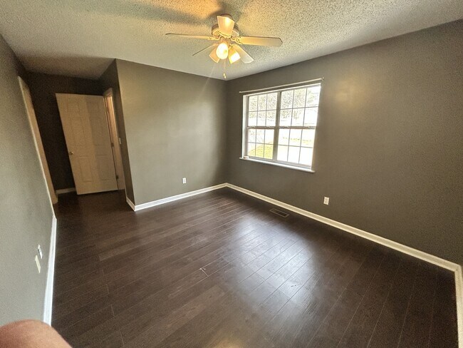 Foto del edificio - 504 Short St