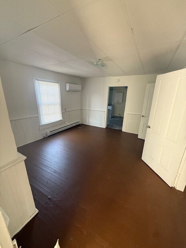 Foto del edificio - 1 Bedroom 1 Bath House  Available to Rent for $695/ Mo.