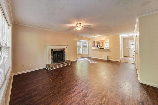 Foto del edificio - 5196 Laurel Bridge Ct SE