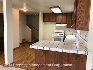 Building Photo - 1438 Rancho Dr