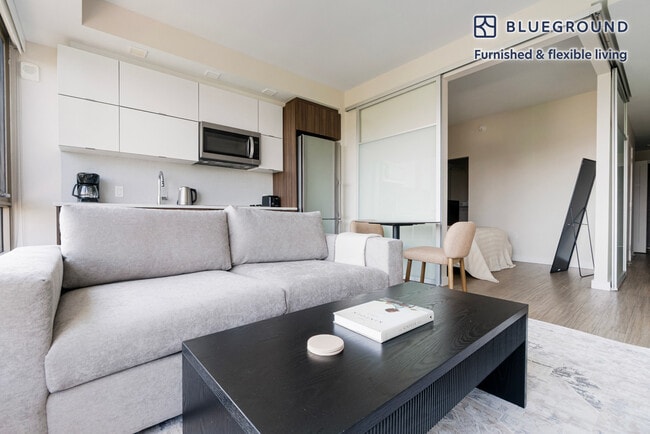 Building Photo - 301 M St SW