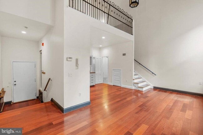 Foto del edificio - 3849 Terrace St