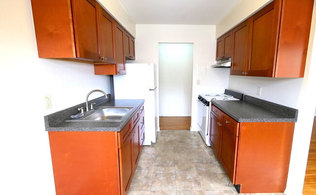 Foto del edificio - Jasontown Apartments