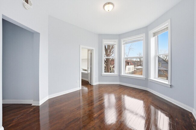 Foto del edificio - 7242 S May St