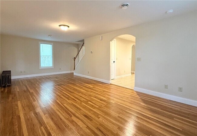 Foto del edificio - 206 E 11th St