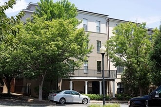 Building Photo - 745 Walker Square