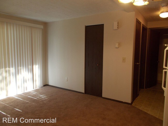 Foto del edificio - 2615-2703 Blake Ave NW