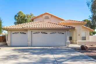 Building Photo - 14317 N 75th Dr