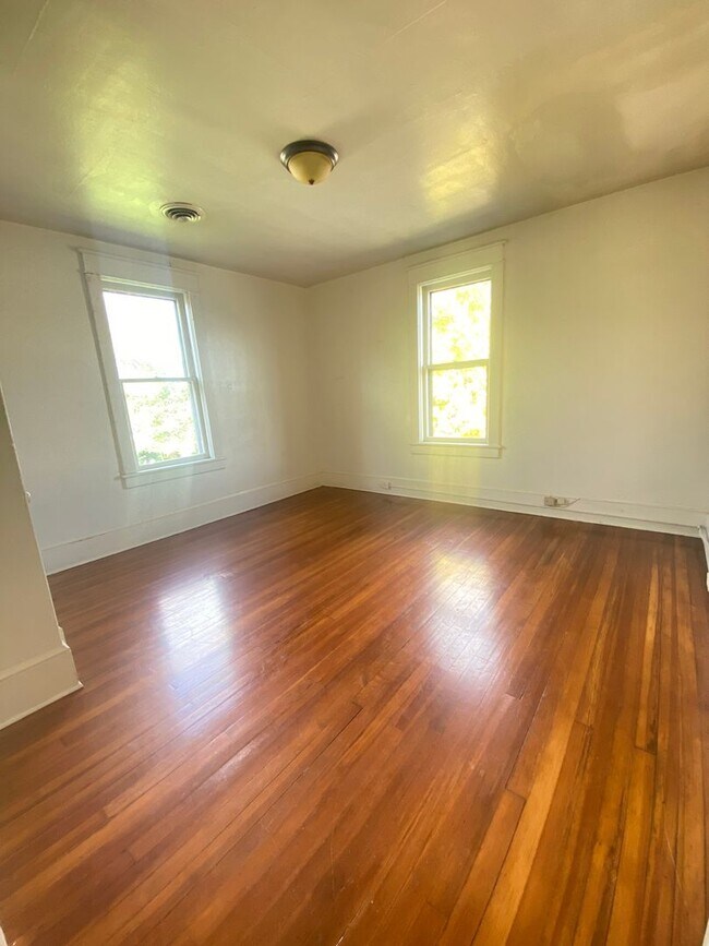 Foto del edificio - Patton,NW,216