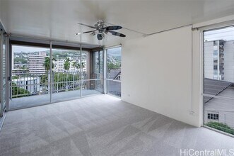 Building Photo - 1617 Ke’eaumoku St