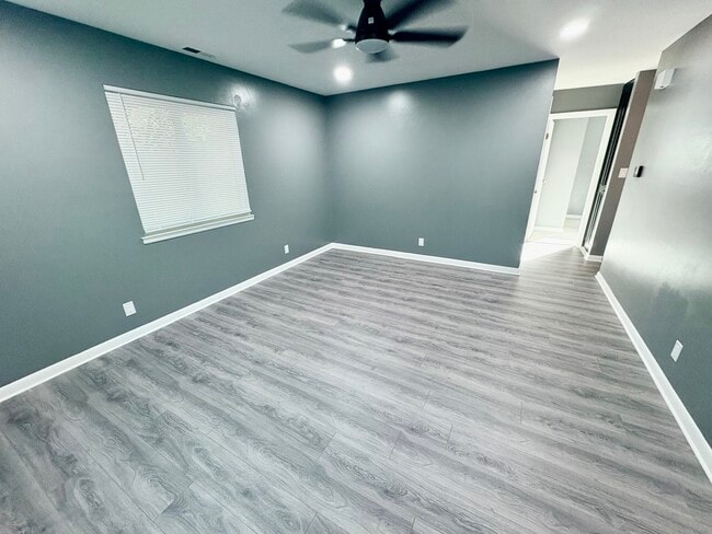 Building Photo - 2350 Carnation Dr