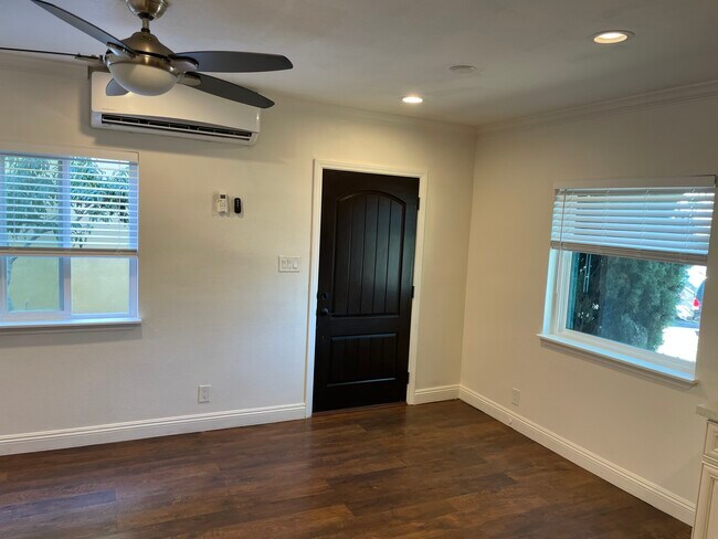 Foto del edificio - 4019 Park Blvd