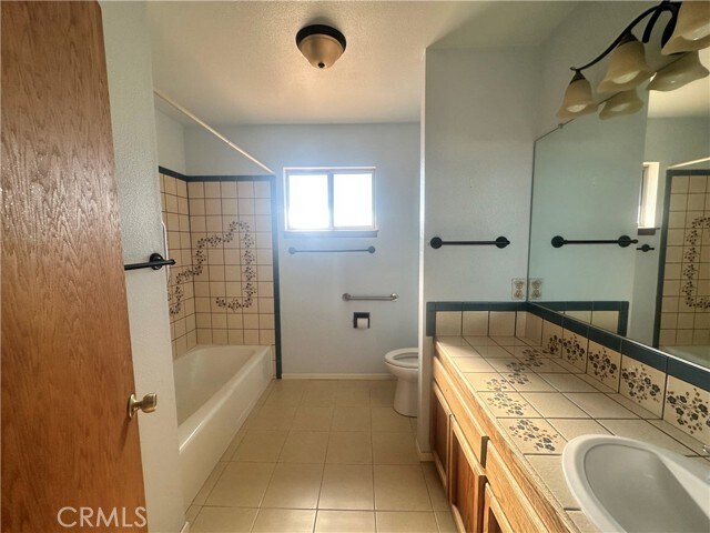 Foto del edificio - 15463 Comanche Rd