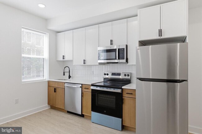 Foto del edificio - 4021 Brown St