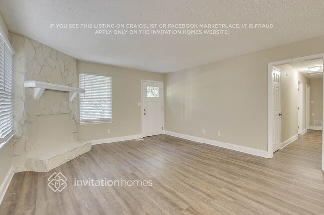 Foto del edificio - 3995 Willowbrook Dr