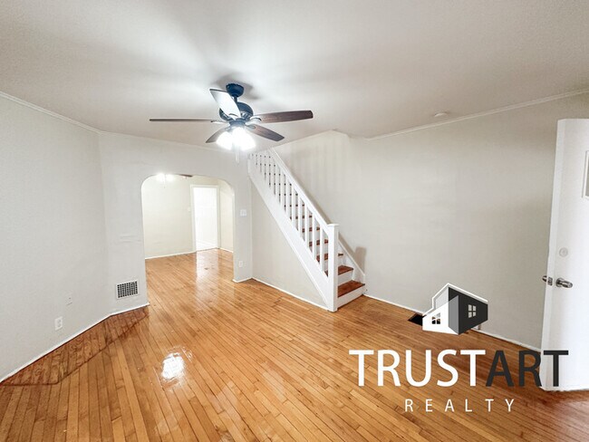 Foto del edificio - 3 bedroom House in Olney Oaklane, Philadel...