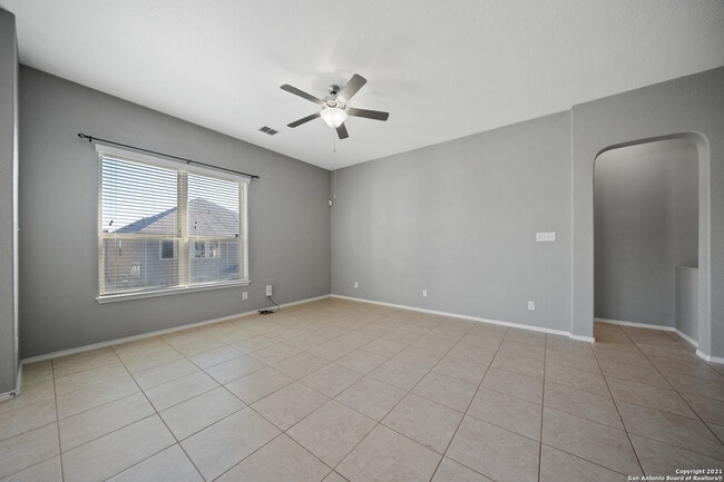 Building Photo - 233 Mountain Home