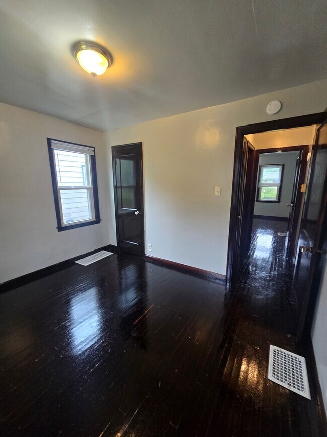 Foto del edificio - 1415 N Concord St