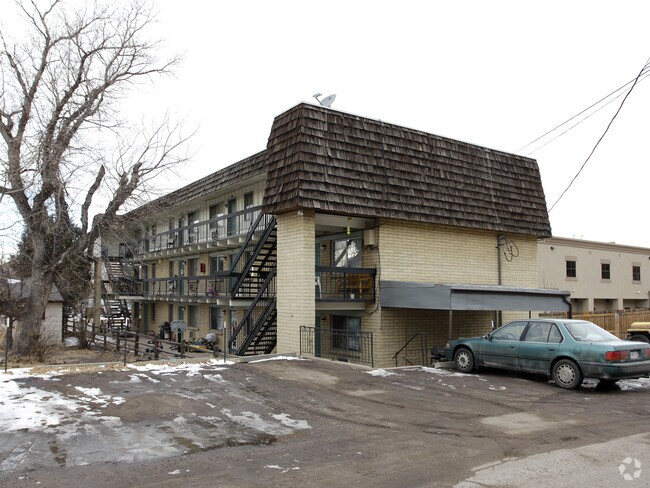 Foto principal - 730 Wilcox St Apartments