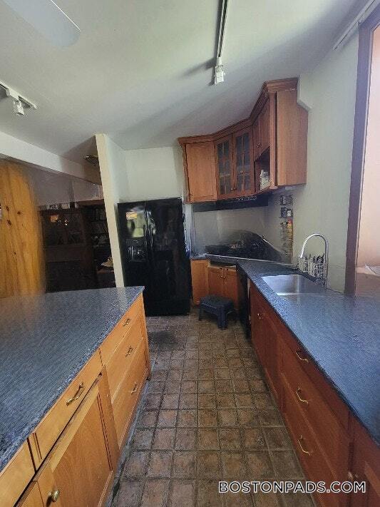 Foto del edificio - 67 Hillside St