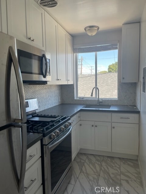 Foto del edificio - 1809 E 4th St