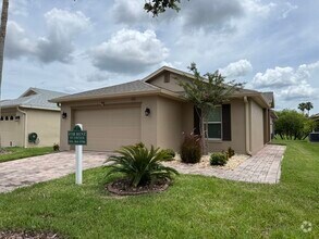 Building Photo - 304 Acadia Dr