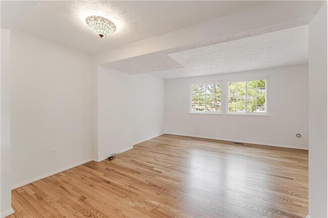 Foto del edificio - 1682 Harvest Green Ct