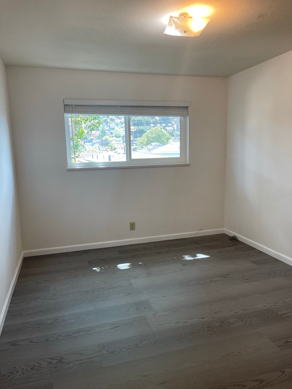 Building Photo - 632 Stannage Ave