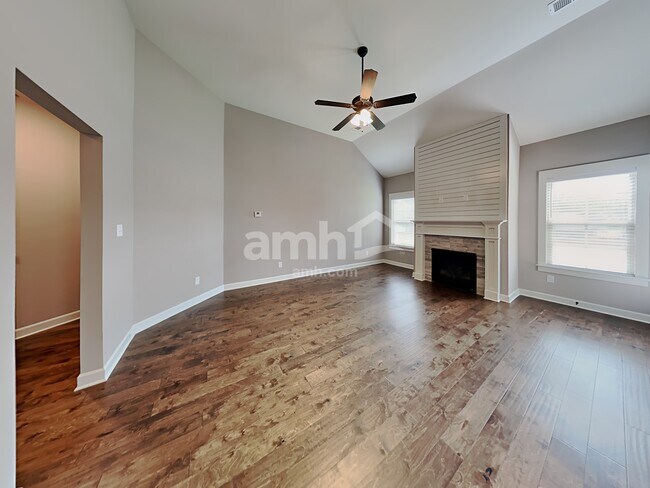 Foto del edificio - 3397 Marion Ln