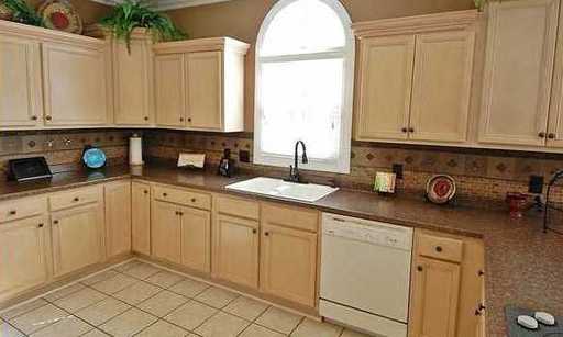 Building Photo - 6574 Acree Woods Dr
