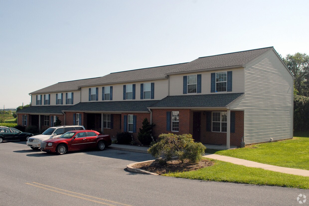 2005 Old Philadelphia Pike, Lancaster, PA 17602 Apartments in