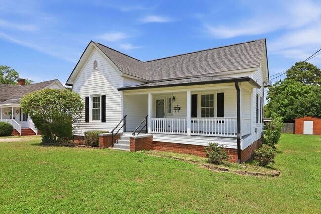 Building Photo - Renovated 2 Bed 1 Bath Home in Erwin