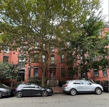 Building Photo - 429 Marlborough St