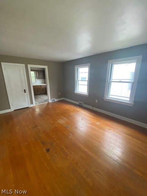 Building Photo - 551 Detroit Ave