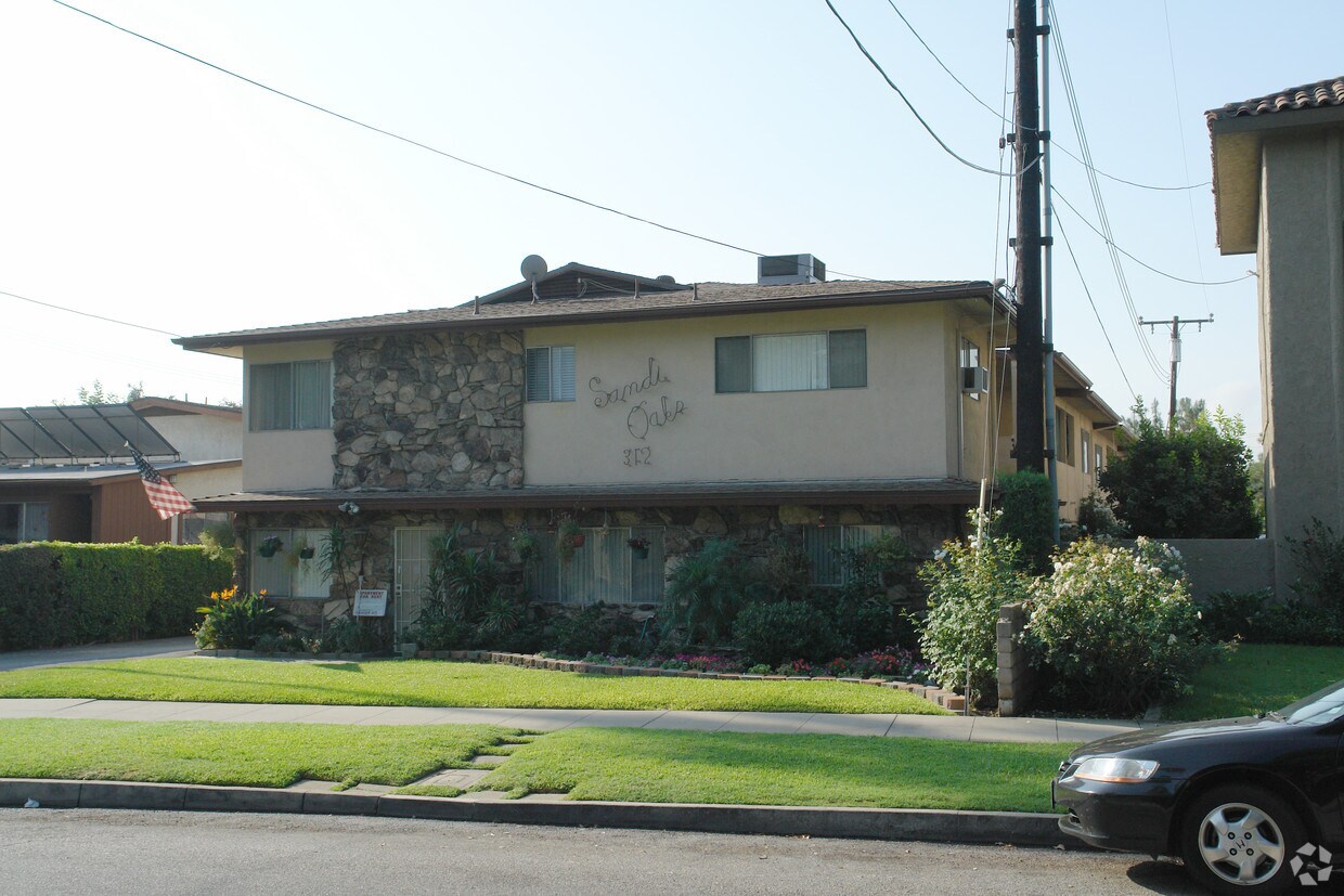 Samdi Oaks Apartments - Sandi Oaks Apartments