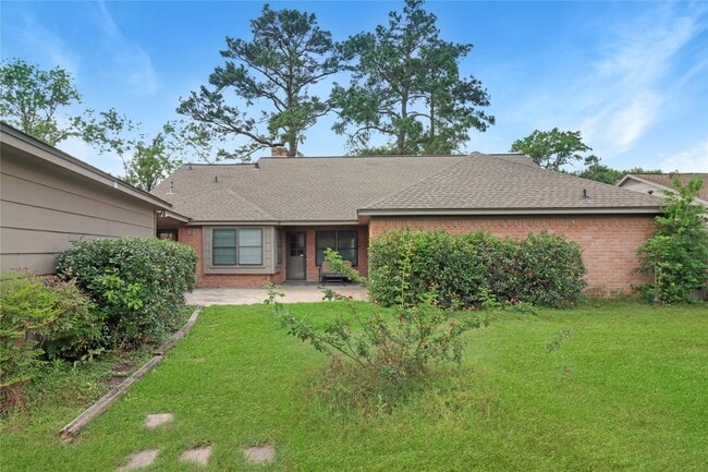 Building Photo - 731 Rustyleaf Ln