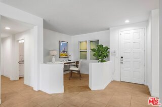 Foto del edificio - 7100 Playa Vista Dr