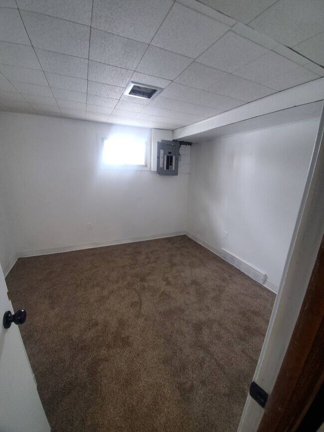 Foto del edificio - Charming 2-Bedroom Property in Prime Location